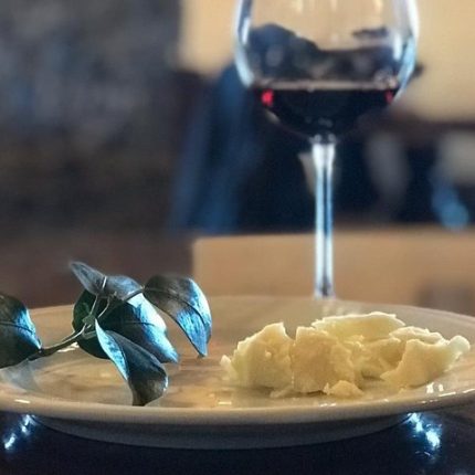 Rome City Highlights & Wine Tasting by Private Golf Cart